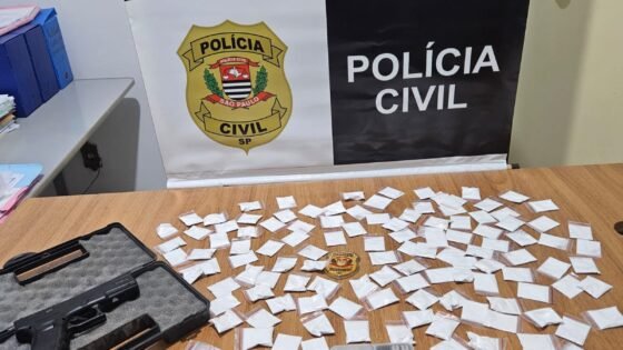 Cinco pessoas são presas em operação contra o tráfico de drogas