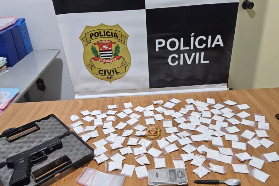 Cinco pessoas são presas em operação contra o tráfico de drogas