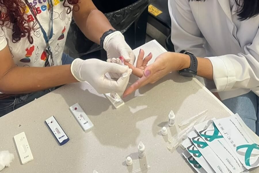 Araçatuba intensifica testagem gratuita contra hepatites no Julho Amarelo