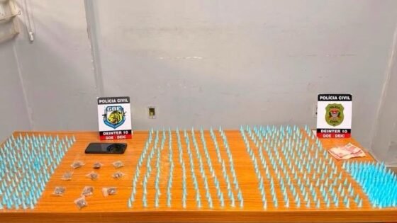 GOE prende auxiliar geral com 660 pinos de cocaína em Araçatuba