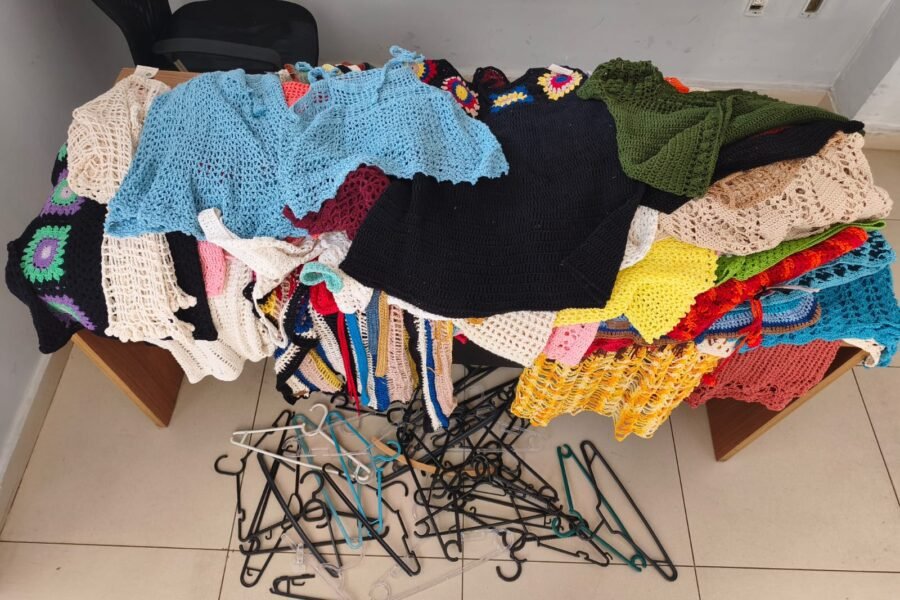 Homem é preso por furtar artesanatos na Praça Rui Barbosa