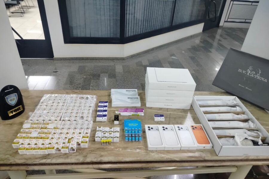 Homem é preso com medicamentos e eletrônicos sem nota em Birigui