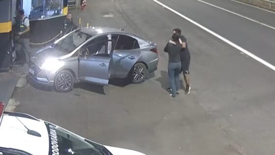 Policiais rodoviários salvam criança de 2 anos engasgada