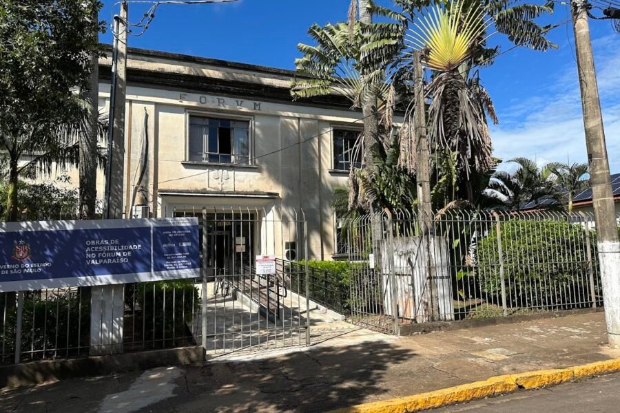 Justiça afasta tentativa de feminicídio e solta homem em Valparaíso