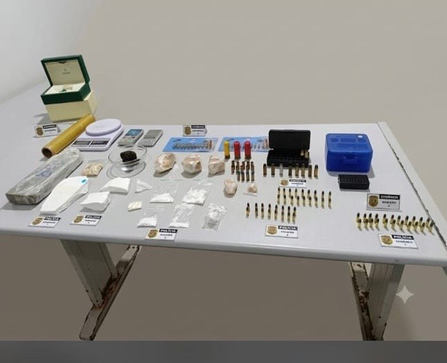 Mulher é presa após drogas e munições serem encontradas em cofre em Auriflama