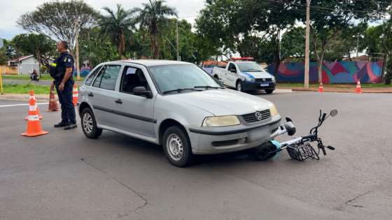 Mãe e filha ficam feridas em acidente com bicicleta elétrica em Araçatuba