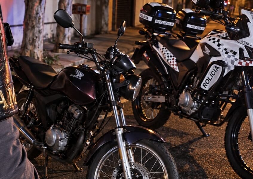 ROCAM recupera moto furtada e prende jovem por receptação em Birigui
