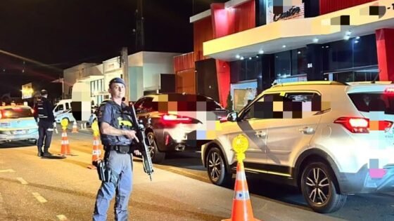 Operação aplica 42 multas e apreende seis veículos em Penápolis
