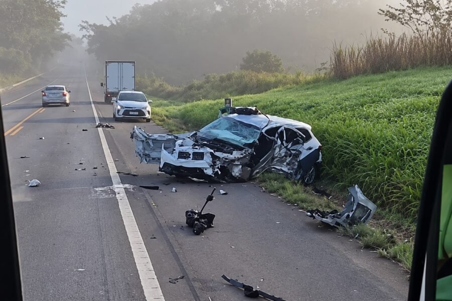 Acidente com veículo da Prefeitura de Glicério deixa dois mortos