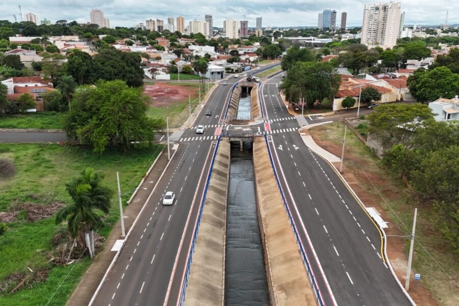 Prefeitura libera trecho recuperado da Avenida Pompeu de Toledo