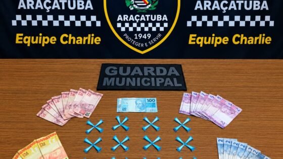 GCM encontra 51 pinos com cocaína em Araçatuba