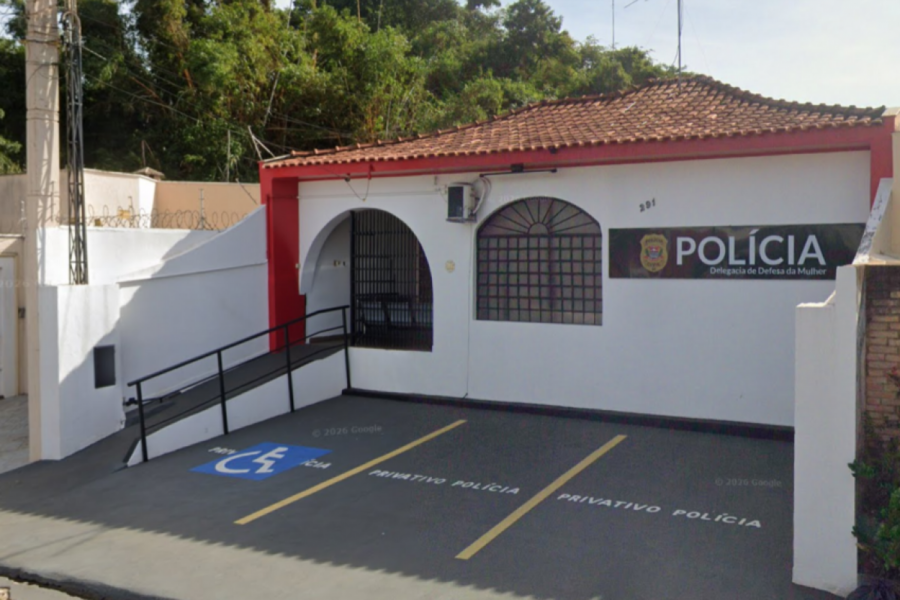 Homem é preso após agredir companheira em Birigui