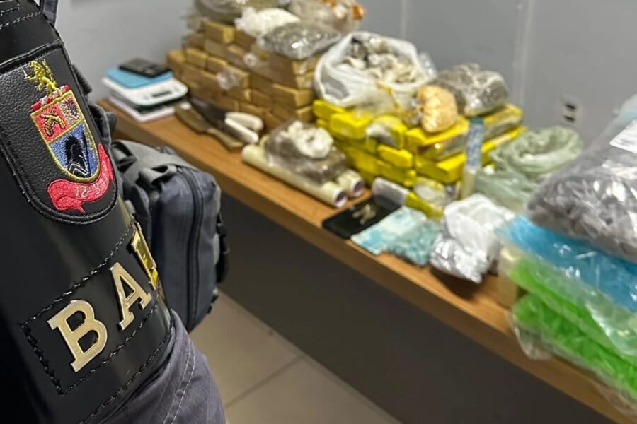 ‘Casa-bomba’ com 43 quilos de maconha é fechada pelo Baep