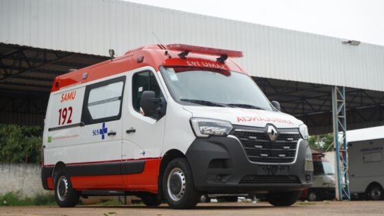 SAMU de Araçatuba recebe nova ambulância