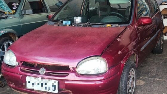 PM recupera veículo furtado em oficina de Araçatuba