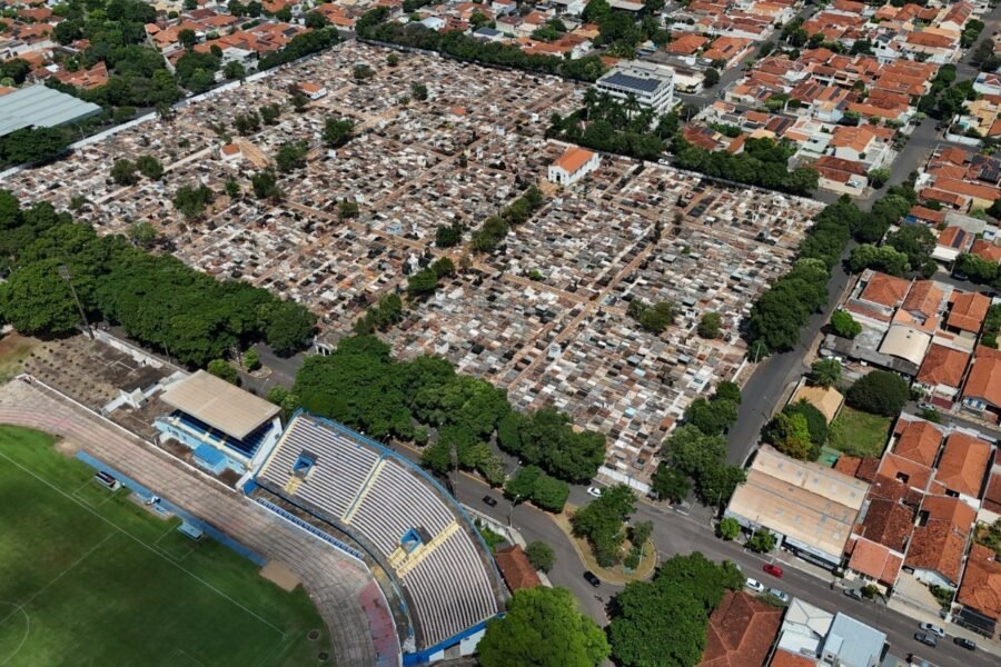 Araçatuba abre cadastro de ambulantes para o Dia de Finados