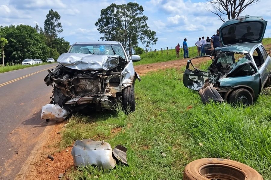 Menina que sobreviveu a acidente com cinco mortes deixa UTI